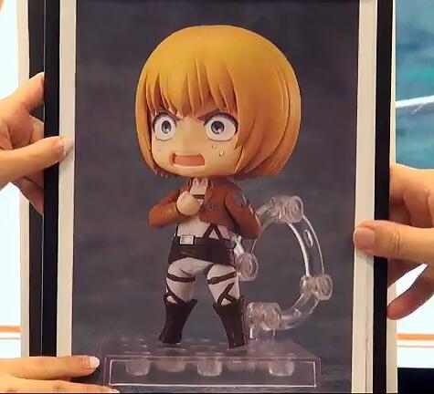  In case you missed it: previews of the Armin Nendoroid are out!  LOOK AT THAT CUTE KNEEL