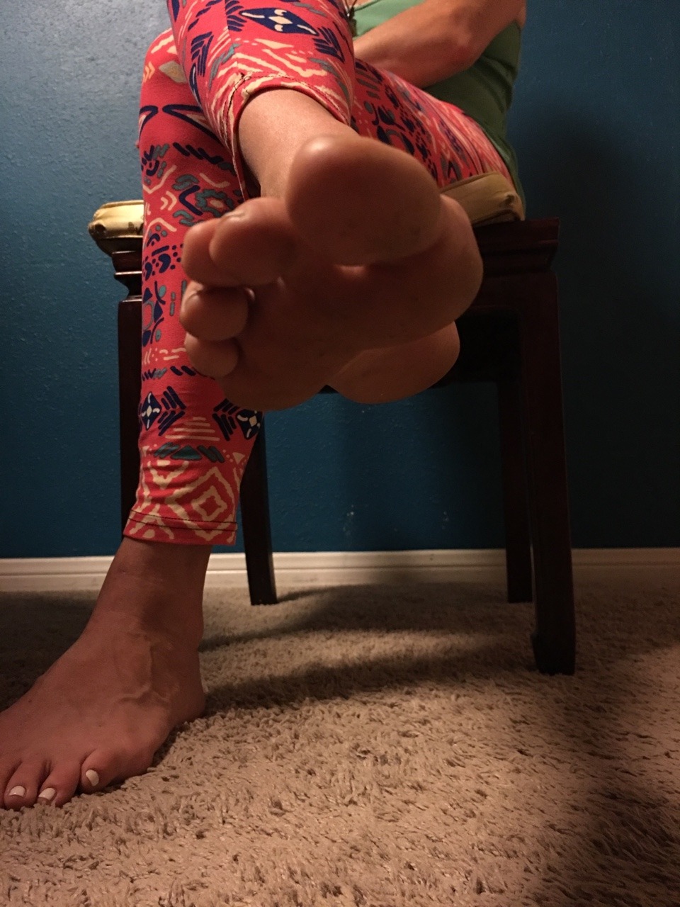 My sexy feet and incredibly sexy toes..