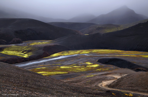 Color Contrast / Iceland / by Kilian Schönberger KilianSchoenberger.de facebook.com/KilianSchoenberg