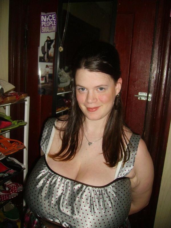 funbaggery:  Eventually we had to break up, the constant motor boating? I lost my