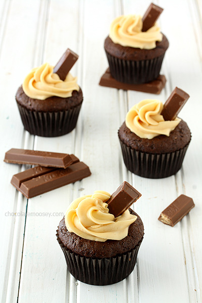 guardians-of-the-food:  Kit Kat Cupcakes with Caramel Buttercream Frosting