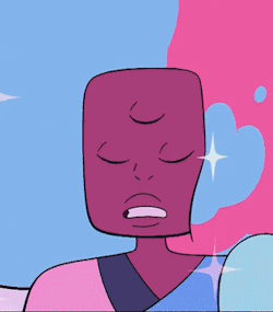 vidollia:  Garnet, the Cotton Candy Queen, fusing for the first time. 