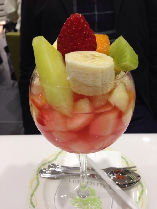 cutedessert: petitcho: ロンパフェ  &amp;  フルーツポンチ  ★彡