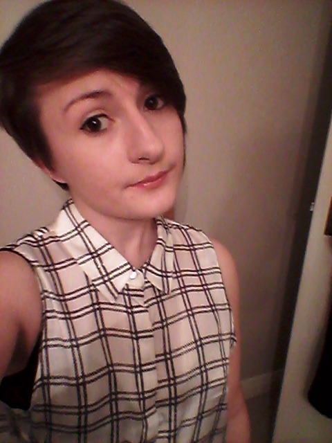 hyrulehobbit:Tonight’s look is brought to you by the letter cute.you are super cute and so is the ou