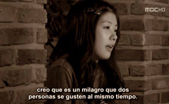 tan-fria-como-la-muerte:  Es muy lindo ese dorama ♡