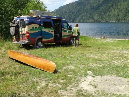 2006 Dodge/Mercedes SprinterCustom camouflage paint job. Boondock camp on Trout Lake near Revelstoke