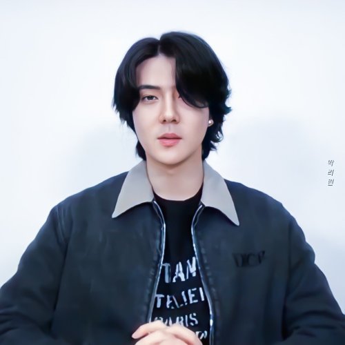 Sehun.. long black hair