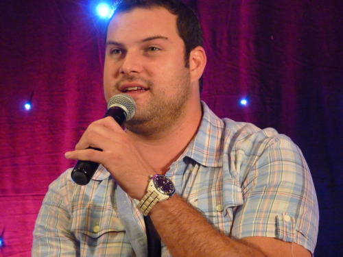 warblerliciousstarkidgleek:  The awesome Max Adler at G4! Please do not take or edit without permission. 