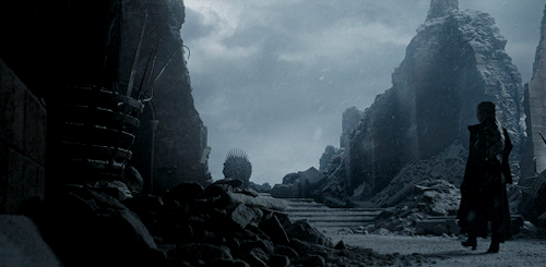 blakelivey:When I was a girl, my brother told me it was made with one thousand swords from Aegon’s f