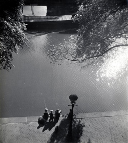 Poboh:angelnde Jungen, Leidsekade, Amsterdam / Angel Boys, Leidsekade, Amsterdam,