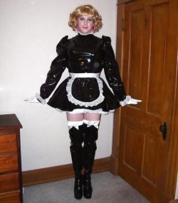 fedomsissy:  http://fedomsissy.tumblr.com/archive