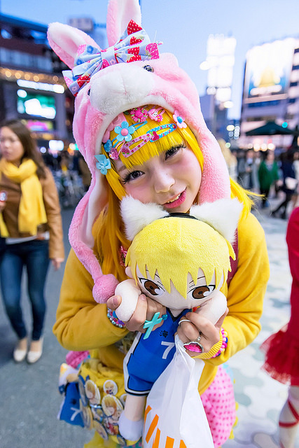 nymphetlife:  Harajuku Decora by tokyofashion on Flickr. 