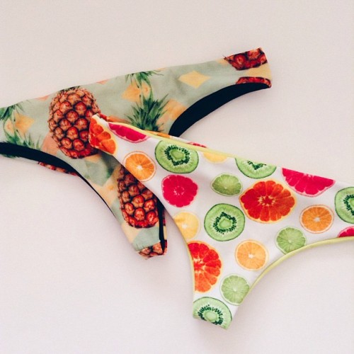 chilali13: GET FRUITY LEXINGTON #reversible + seamless bottoms in our exclusively designed #PINEAPPL