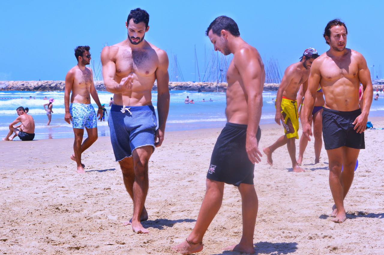 Israhunks