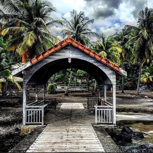madininamada: #WeLike! #Madinina vue par @matthieusa79, repost via Instagram : Anse Noir  #perfect #