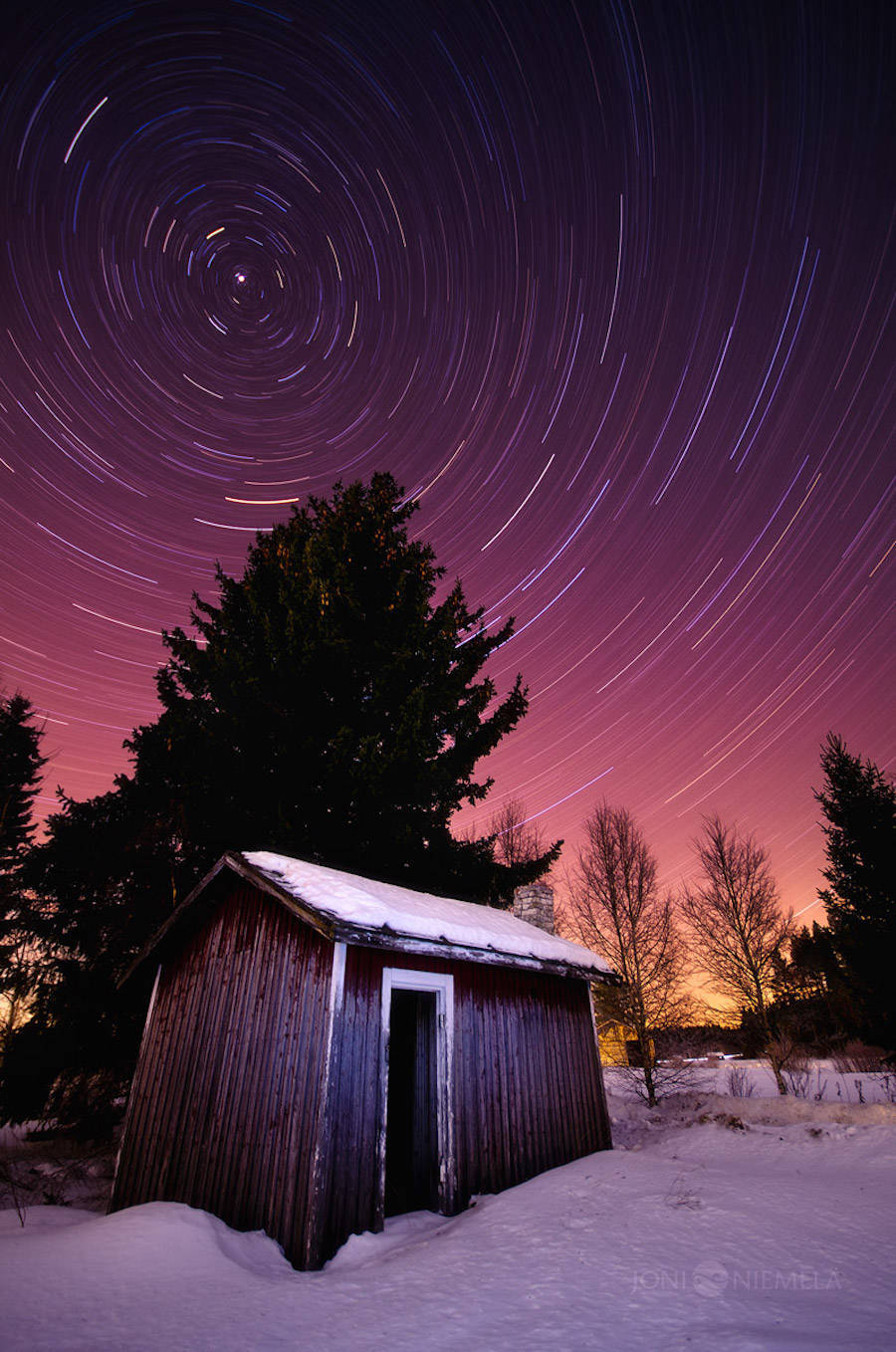 laatteenightthoughts:  archatlas:  Night Sky Joni Niemelä   Breathtaking 😍