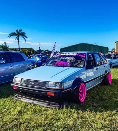 radracer:Toyota Corolla Seca Liftback Ae82 