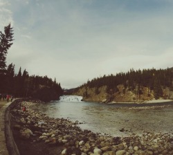 ajeans:  gloomy day at bow falls 