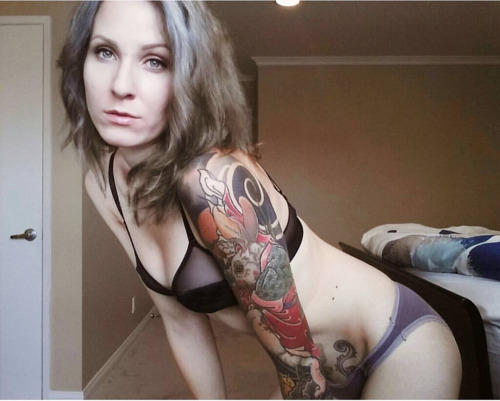 altmodelgirlcrush: Submitted by @raydesuicide herself! ♥