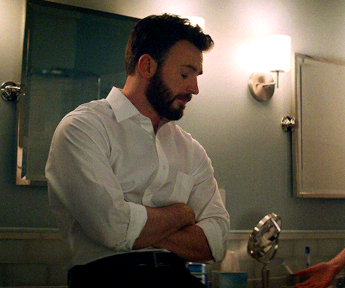 CHRIS EVANS Defending Jacob (2020)