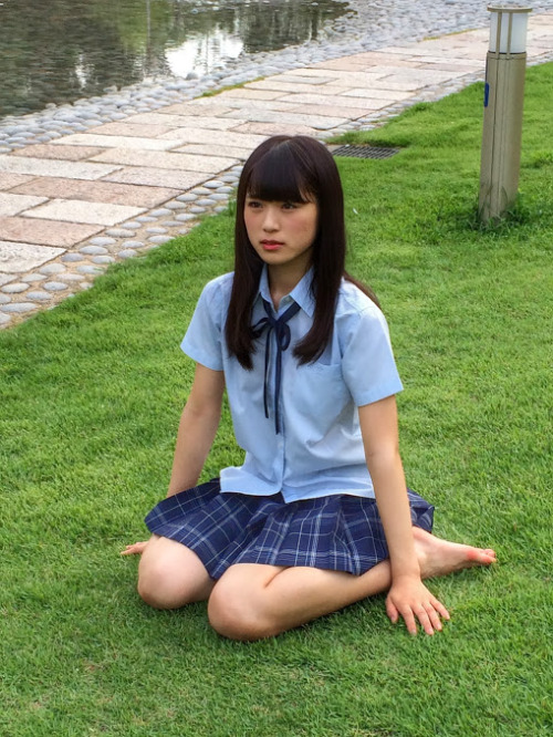 akibeya:  今日は、月刊エンタメさんの撮影 でしたっ♡ お外で撮影したりして、めっちゃ楽しくって、ずっと笑ってました(o^^o)♡ ぷぷぷ（笑） … 渋谷凪咲