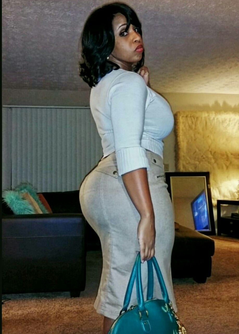 jazziedad:  Sexy&amp;Gorgeous Kailynn. Booty😍😍😍