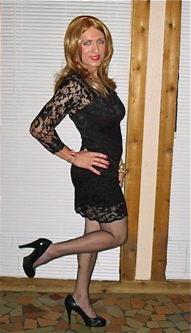 http://prettycd.tumblr.com/post/97174032704