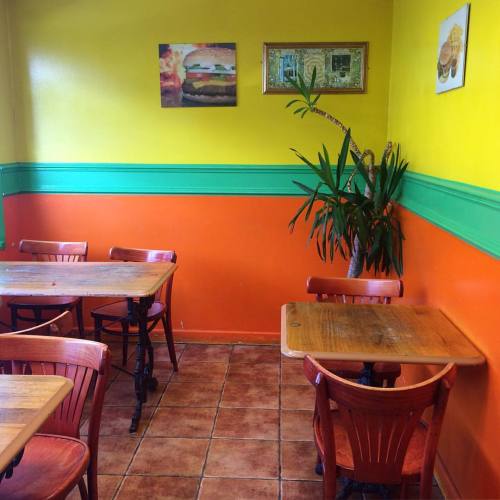 Wow really great aesthetic in this kebab shop!! Had to take a pic (at Uxbridge Street Burton On Tren