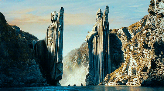 ellowen:      The Lord of the Rings: The Fellowship of the Ring   (2001) dir. Peter
