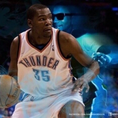 weformlikevoltron:  #TheBasedGodsCurse #kevindurant   