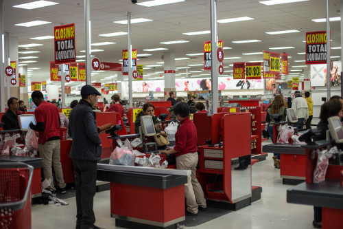 Target’s last day in Canada Photos By Robert Elliot © http://robertelliot.photo/