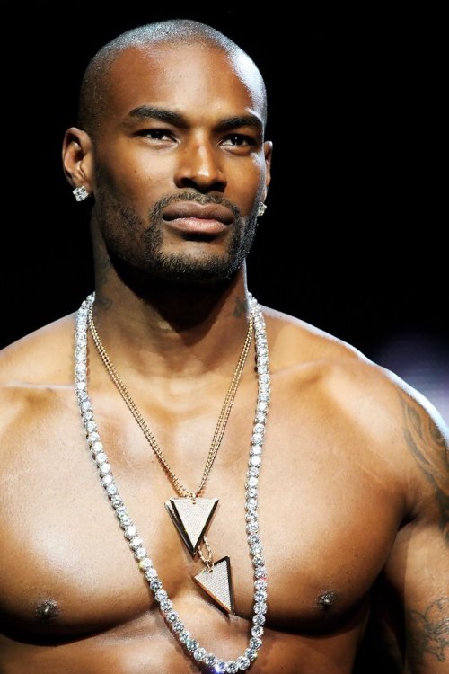 mutha-superior:  My favorite 40+ men.