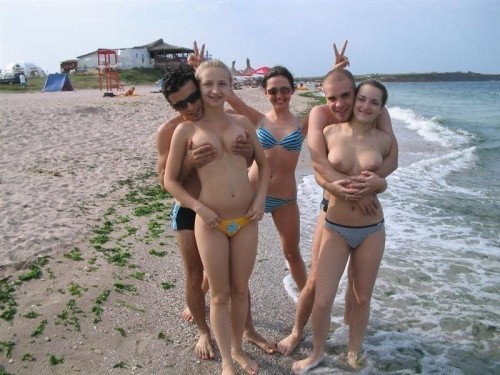 Porn Pics nude-public:  　www.nakedbeach.us
