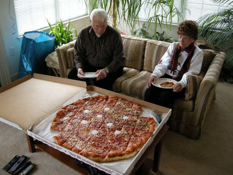 theclearlydope:  Fun Fact: Tomorrow is National Pizza Party Day.