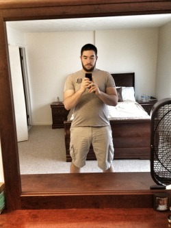 Meh&hellip; Guess I&rsquo;ve never really taken a full body pic before&hellip;
