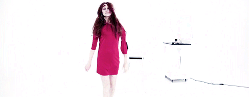 pondspondsponds:  Zombified Karen Gillan [x] 