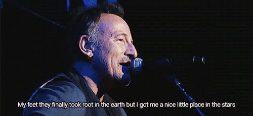 brucespringsteenfuckyeah:I hid in the mother breast of the crowd but when they said “Pull down” I pu
