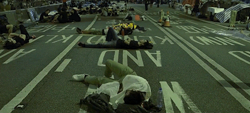 gn-a:  Hong Kong Protesters sleeping on the streets. 