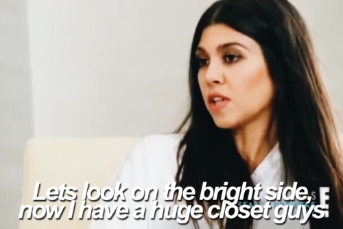kardashianxfacts:  HAHAHA - i love kourtney.