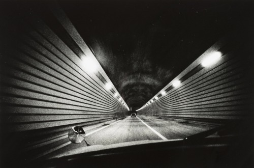 magictransistor:  Daidō Moriyama 