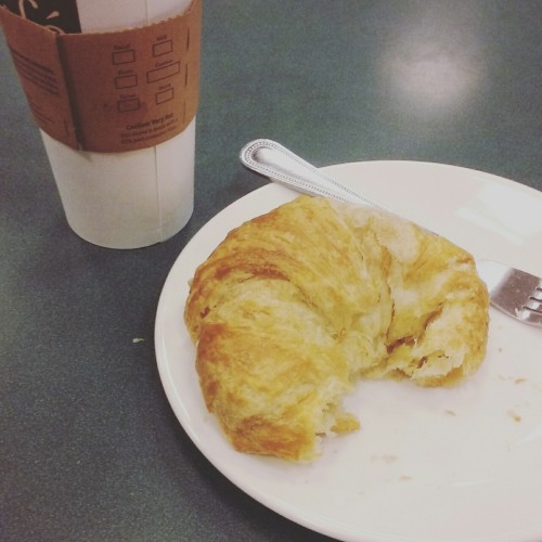 timberlines: Buttercup or croissant? :O