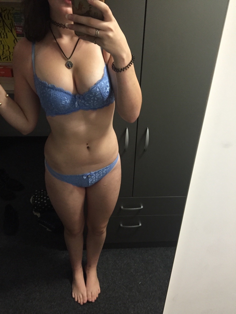 yourtouchtingles:  Matching undies for my moving in party 💫