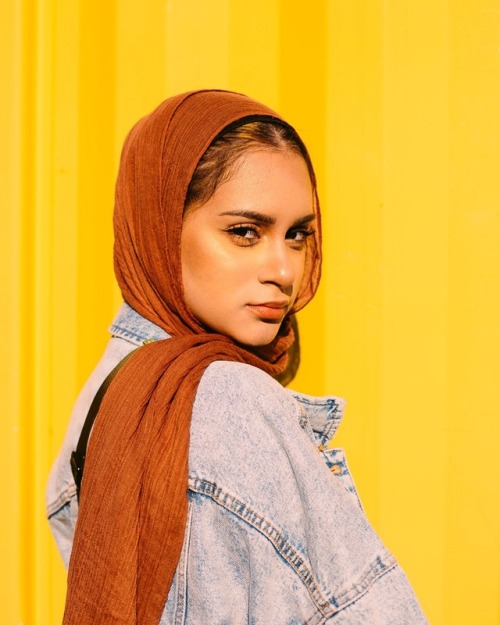 hijabimami: i’d like to dedicate this photoset to flowerboy and Aminé’s song from his new album call