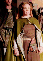lochiels:COSTUME SERIES: Women’s medieval clothing [part 3]