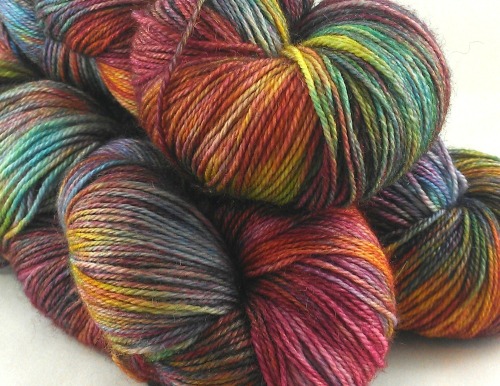 melifair:blown-transistor:kinfolkyarn:Kinfolk Yarn and Fibre hand dyed sock yarn in a colour way ins