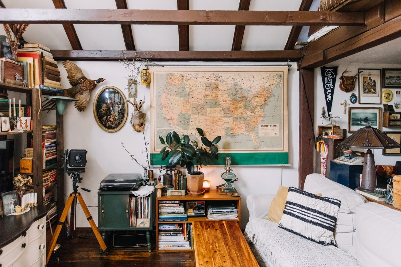 gravityhome:  Cluttered tiny home in Pennsylvania | photos by Carina Romano  Follow