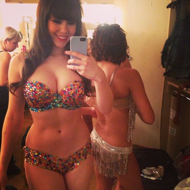 katyadenim:  Watch! Busty Sluts Live »&gt; http://bit.ly/X9fAfd 