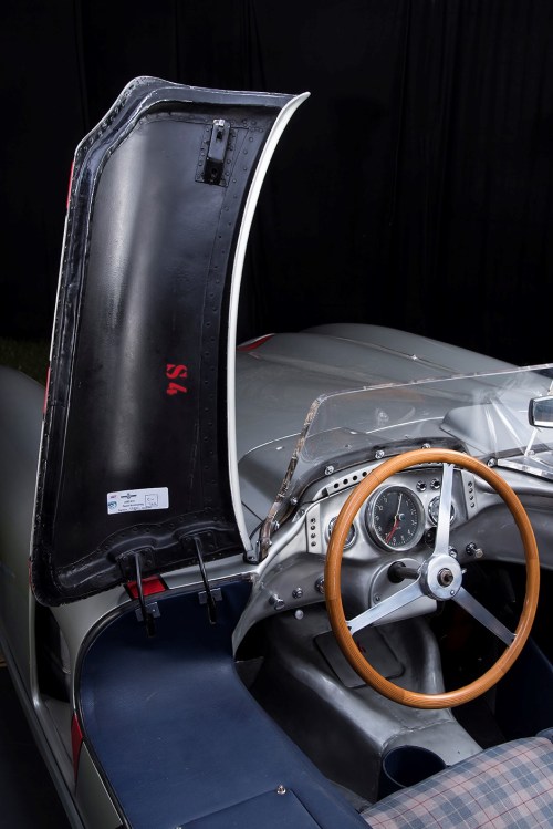 itsbrucemclaren:  The Stirling MossDenis Jenkinson Mercedes-Benz 300SLR