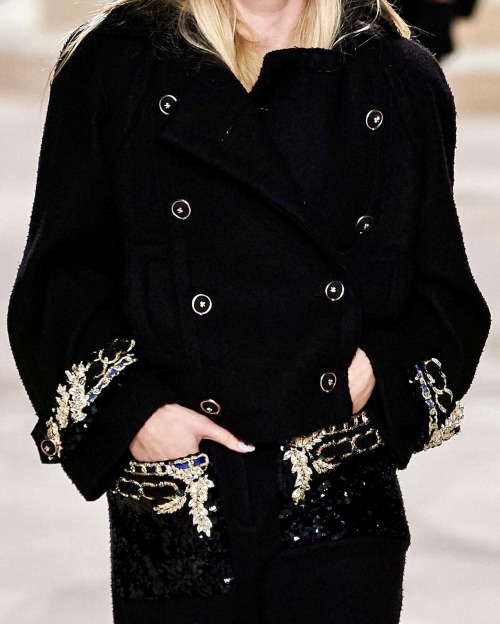 fashionweeksfaves:Chanel Métiers D’Art 2020