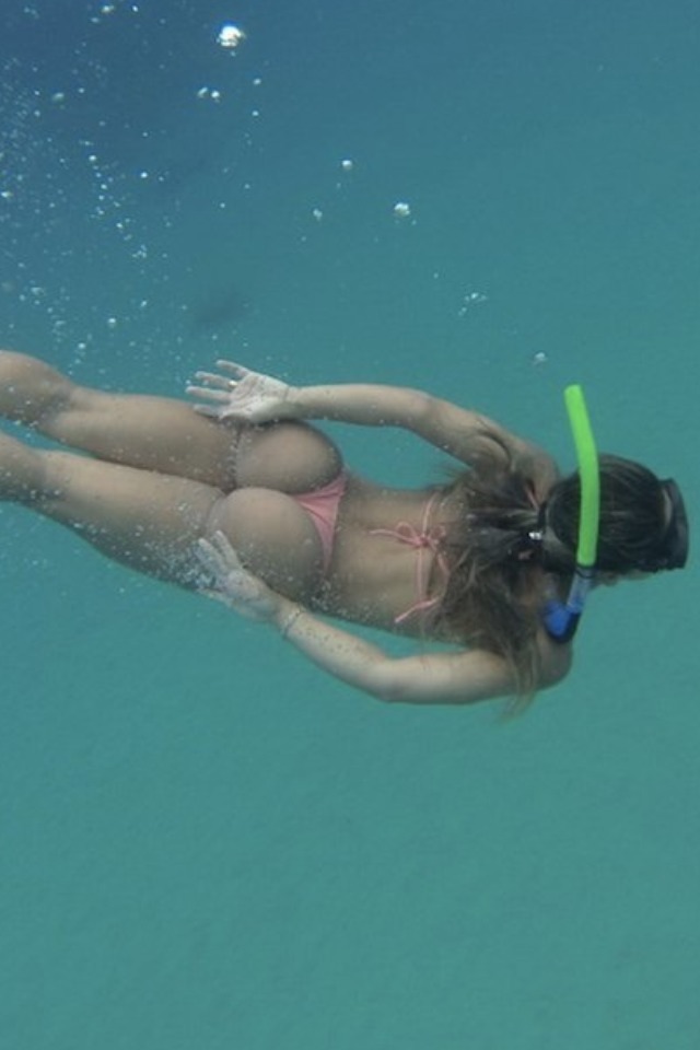 thewholefish:  Perfect Fish - perfect bikini